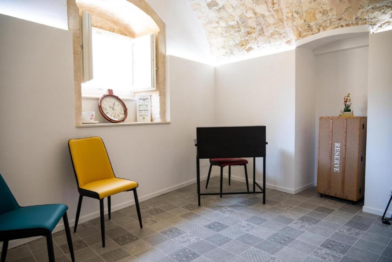 A Casa Di Cassi Ξενοδοχείο Μόντικα Εξωτερικό φωτογραφία